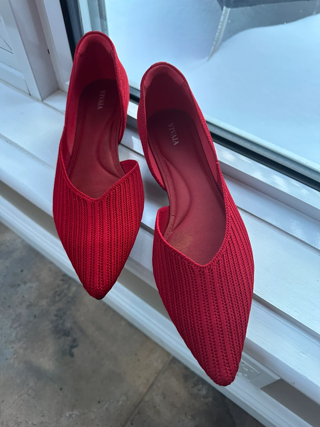 VIVAIA Red Knit Pointed Toe Flats - size10/ EU 41