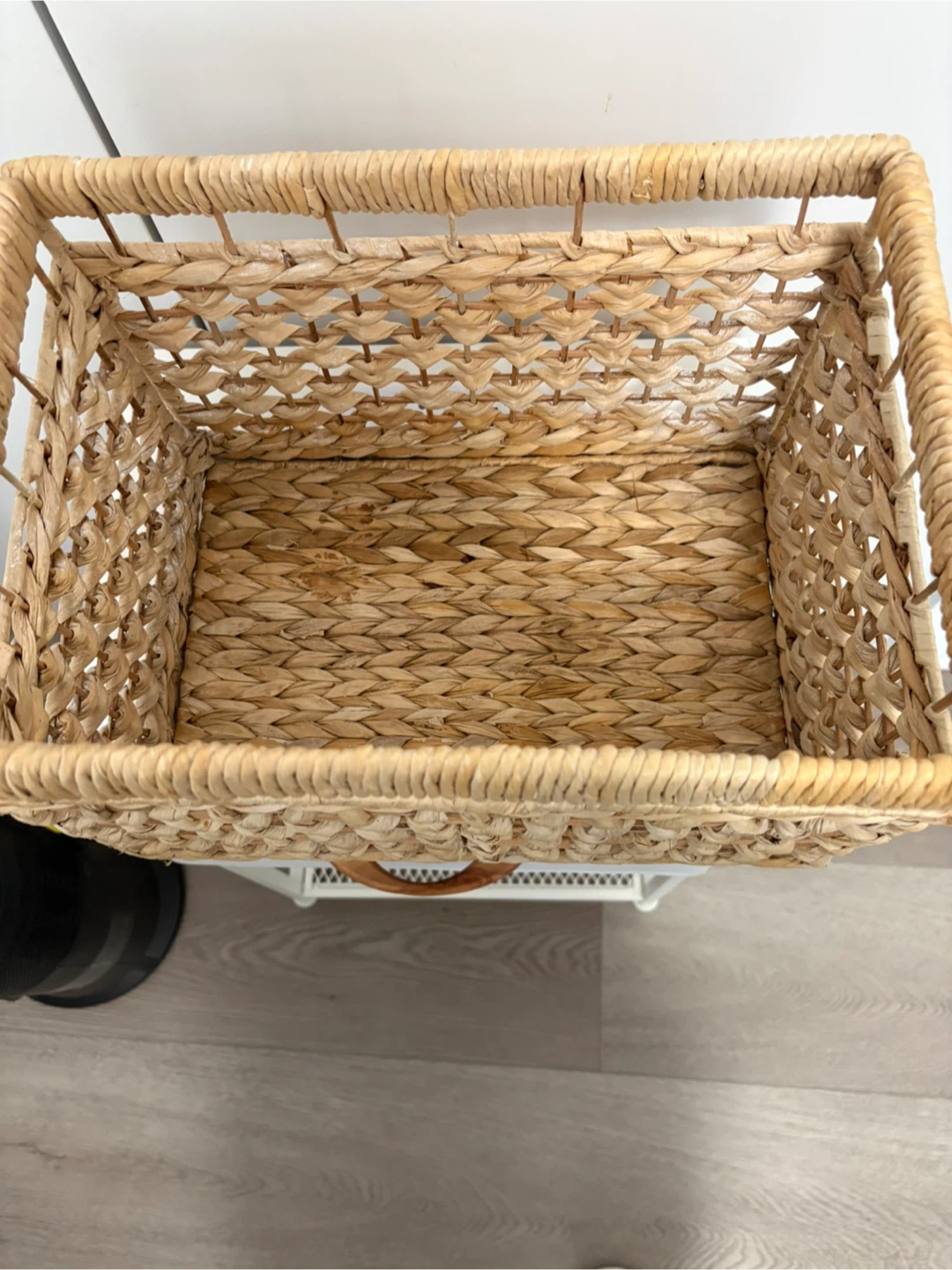 Woven Basket - photo 4