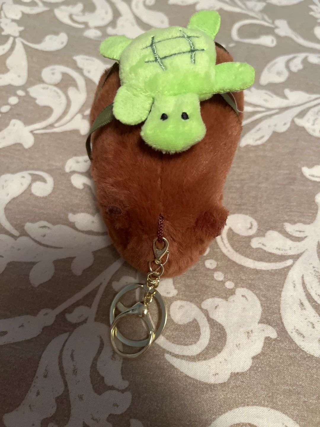 Capybara stuffy + keychain (brand new from Brazil) - photo 4