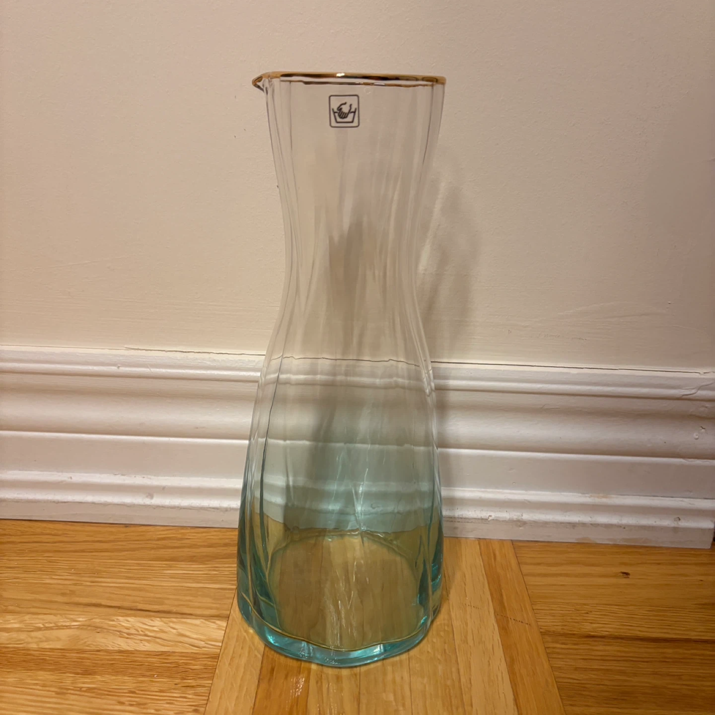 Carafe - NWOT