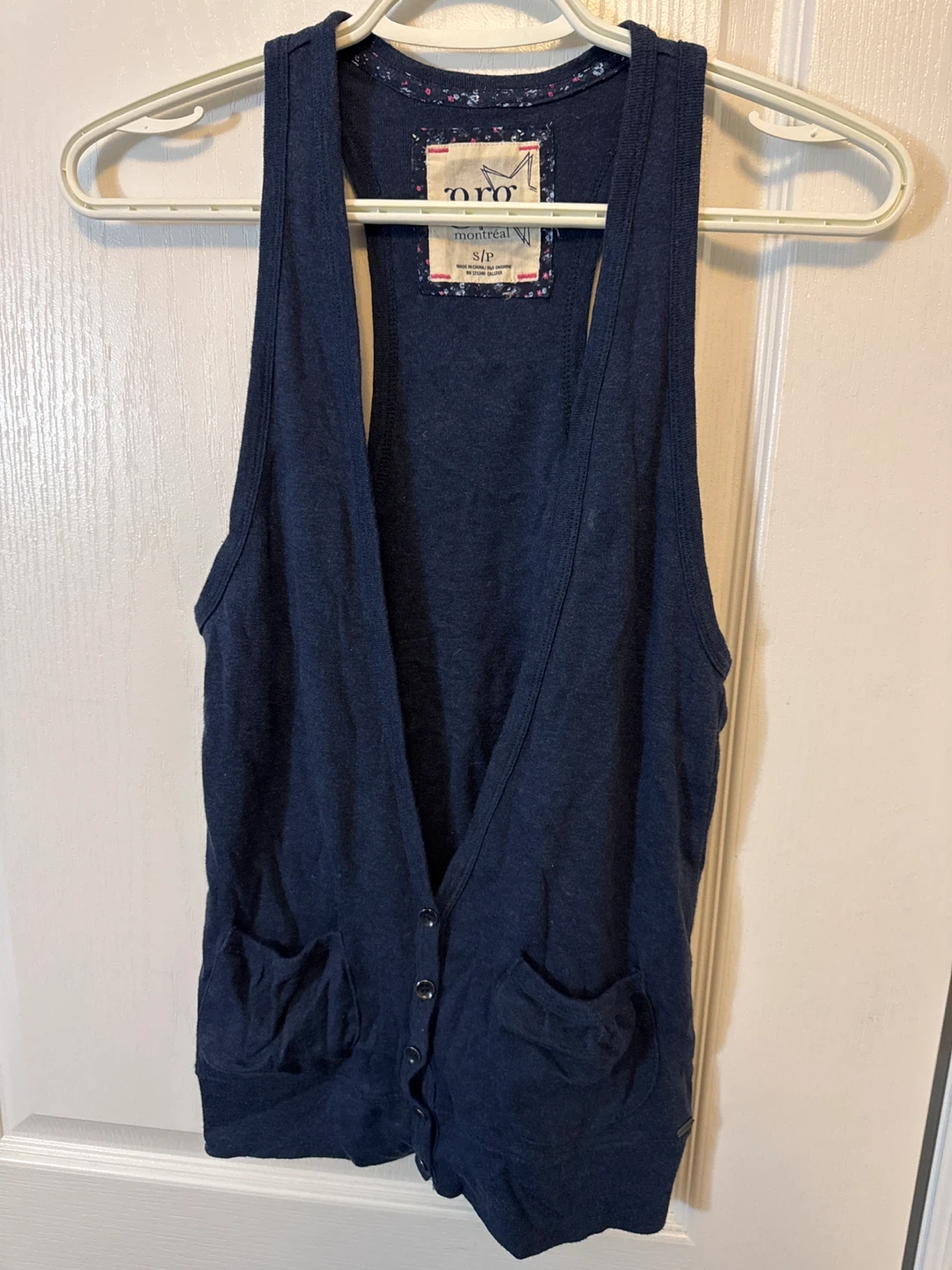 2 set of GRG Montréal Button-Up Vest - Size S - photo 5