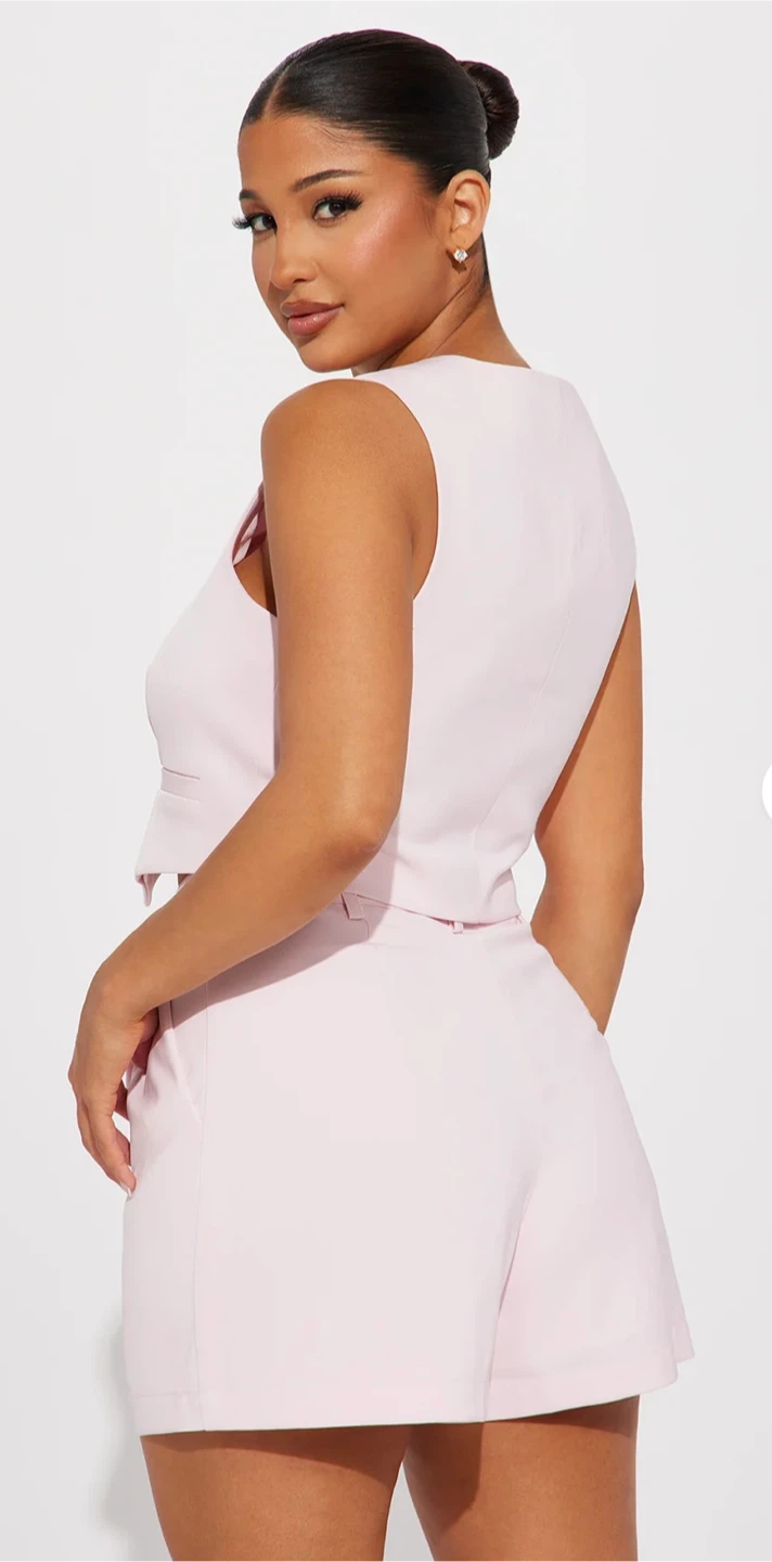 Light Pink Sleeveless Vest and Shorts Set - photo 3