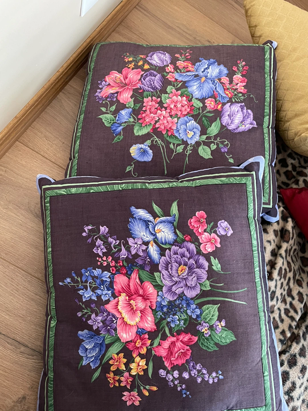 Vintage Floral Accent Pillows - Set of 2