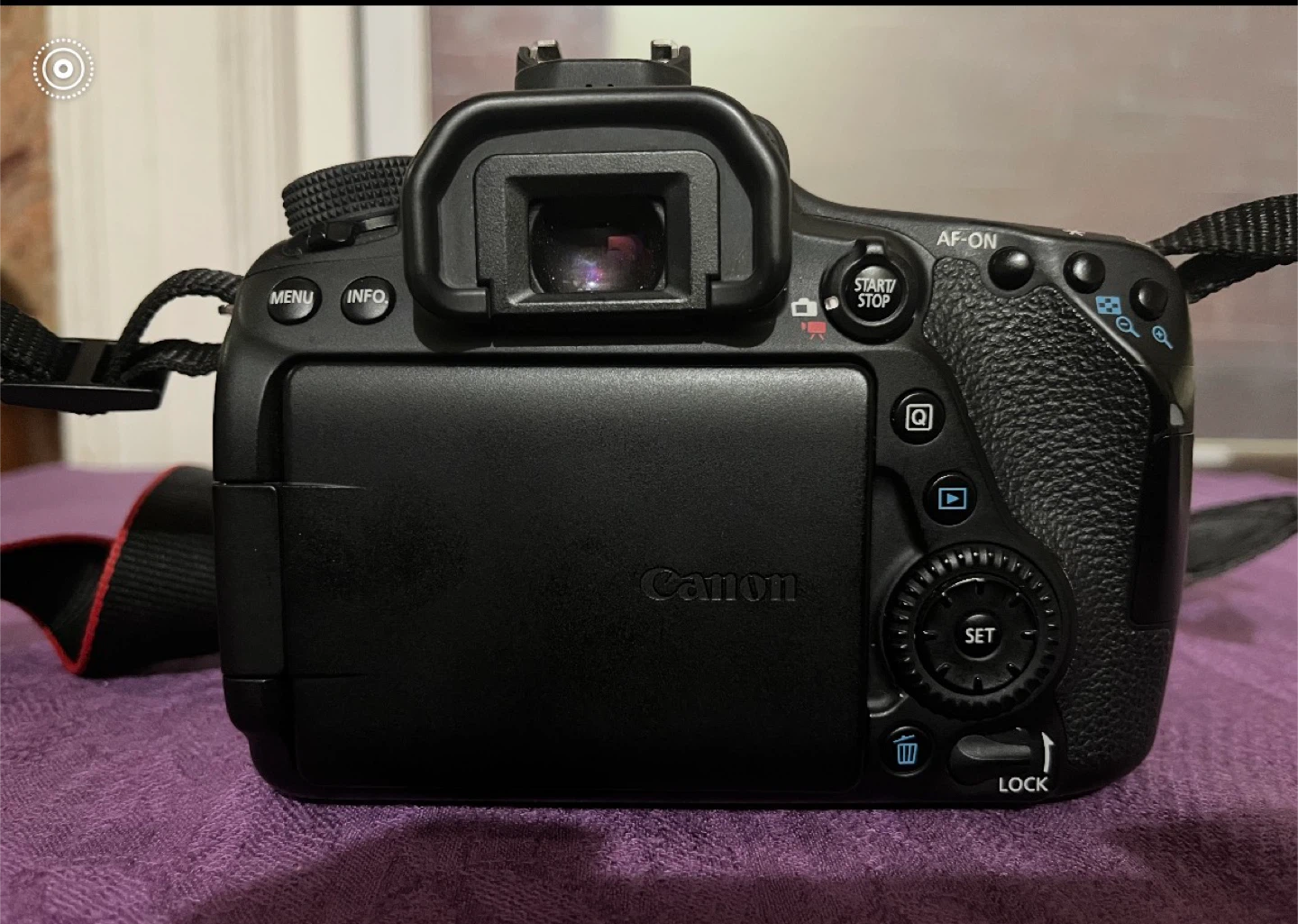 Canon EOS 80D + Canon EF-S 18-55mm f/3.5-5.6 is STM Camera Lens - photo 2