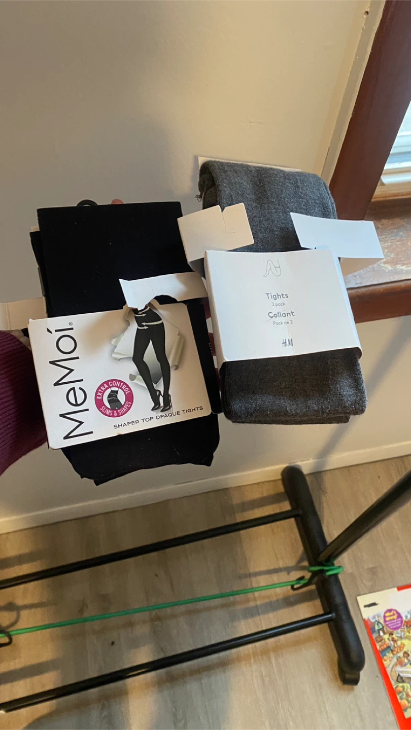 2 pair of tights