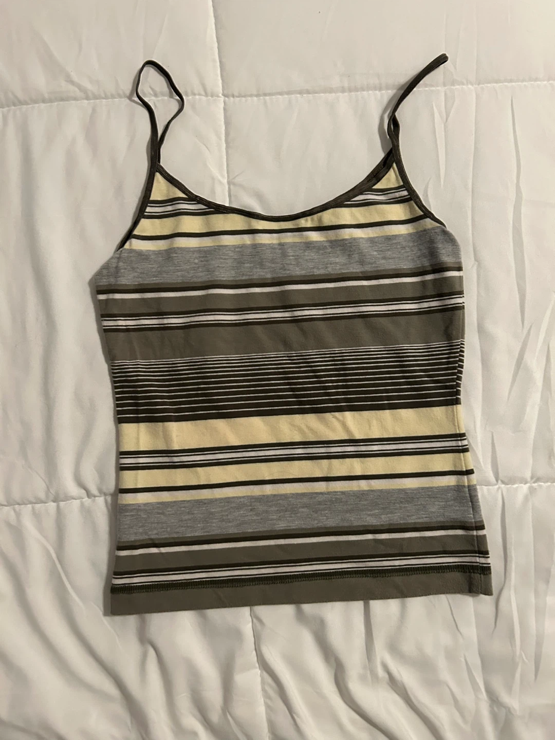 Vintage 90s/Y2K Energie Olive Green, Yellow, White Striped Tank - photo 2