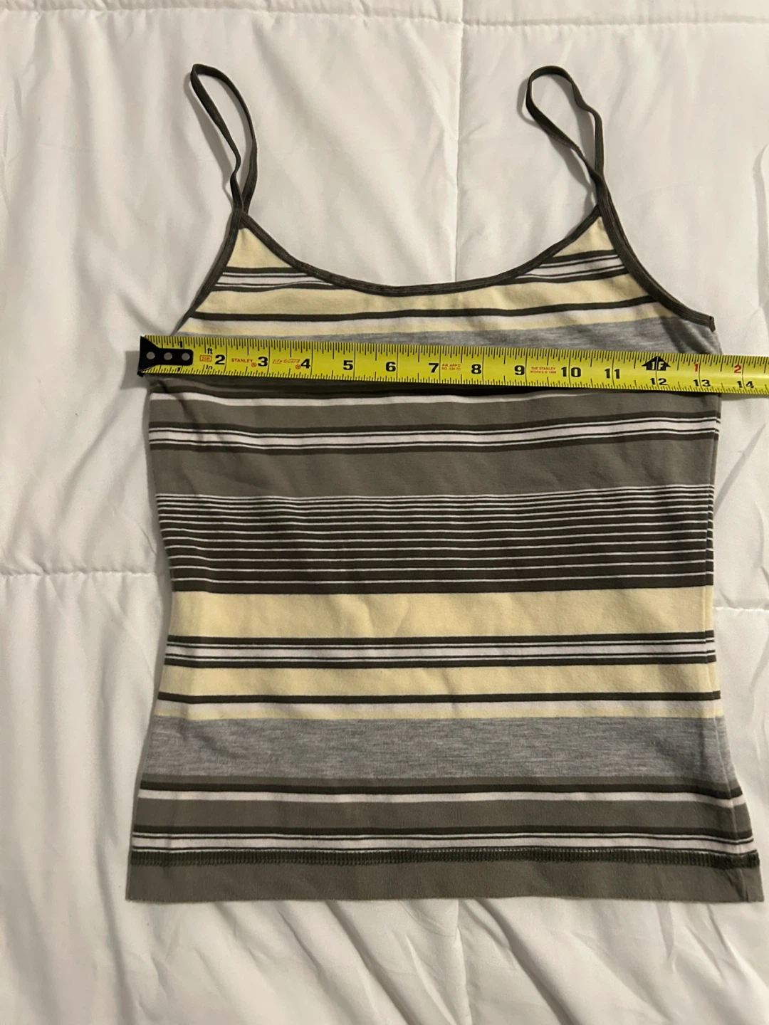 Vintage 90s/Y2K Energie Olive Green, Yellow, White Striped Tank - photo 3