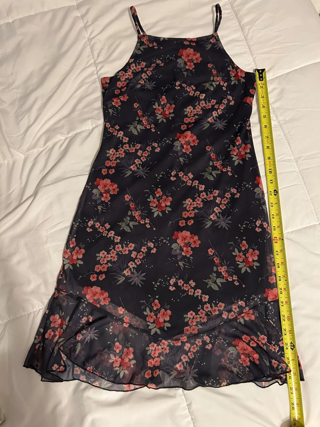 Vintage 90s Black & Red Floral SunDress Brand is Mirrors - photo 4