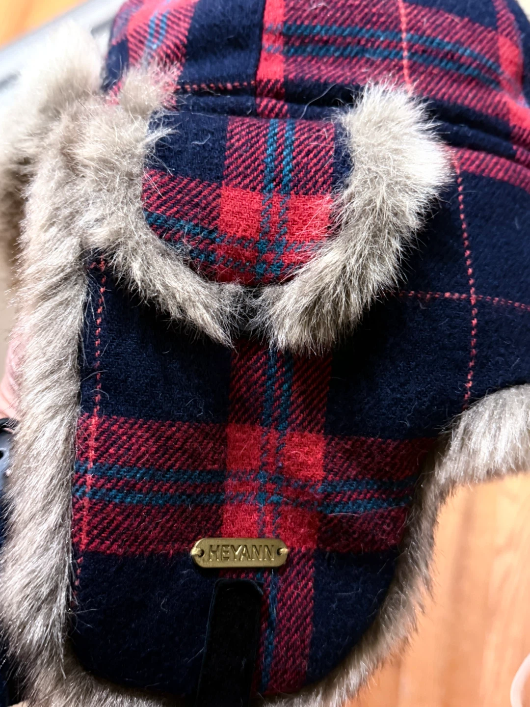 🥕 HEYANN Trapper Hat - Red-Blue Plaid Warm Faux Fur