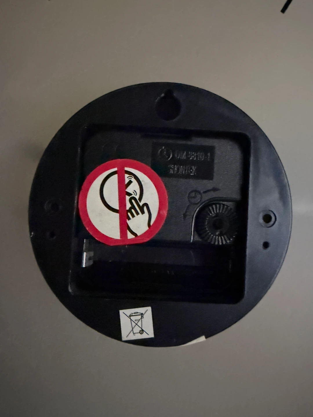 Wall Clock - photo 3