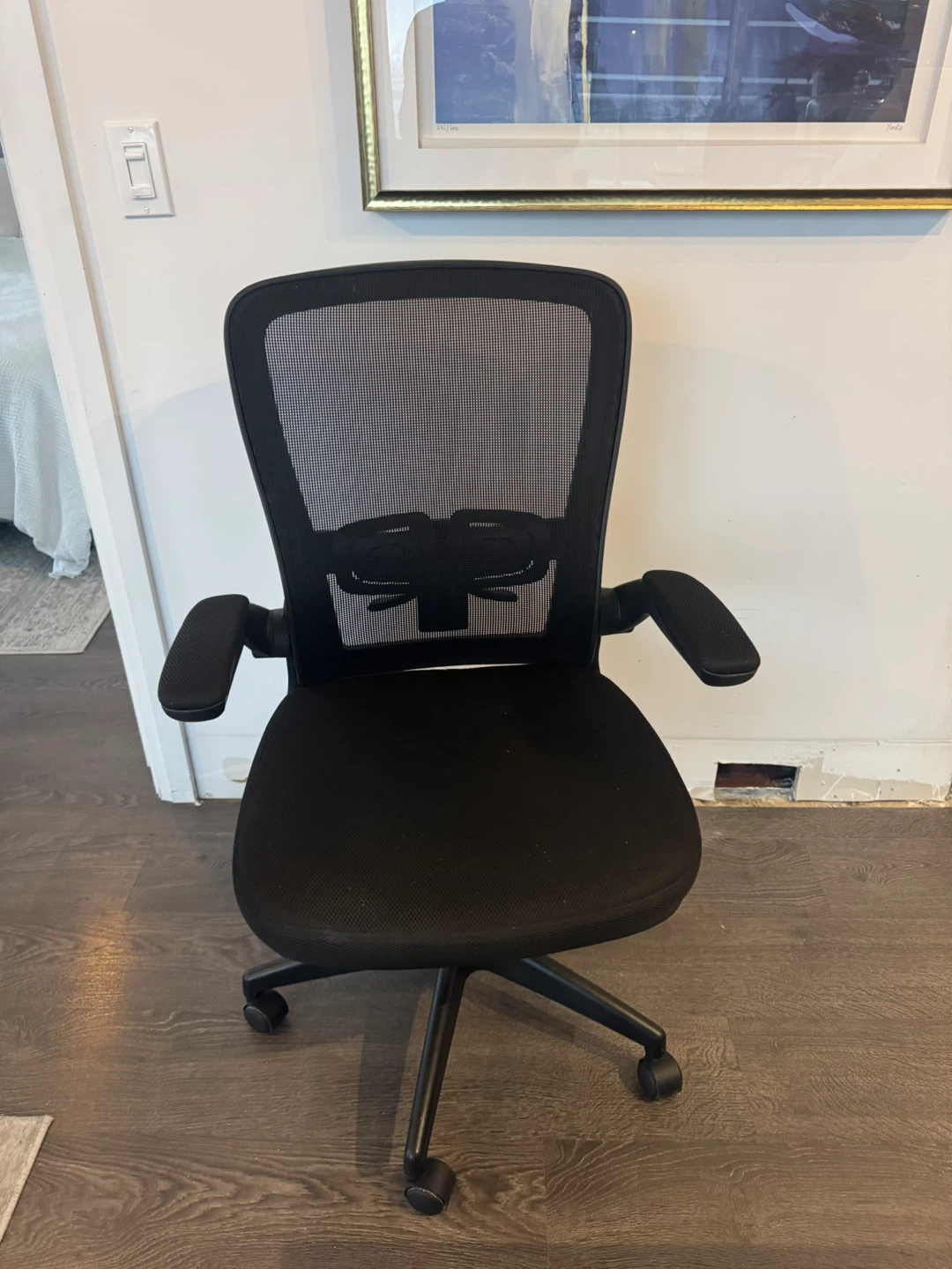 Ergonomic Mesh Office Chair - Black - photo 2