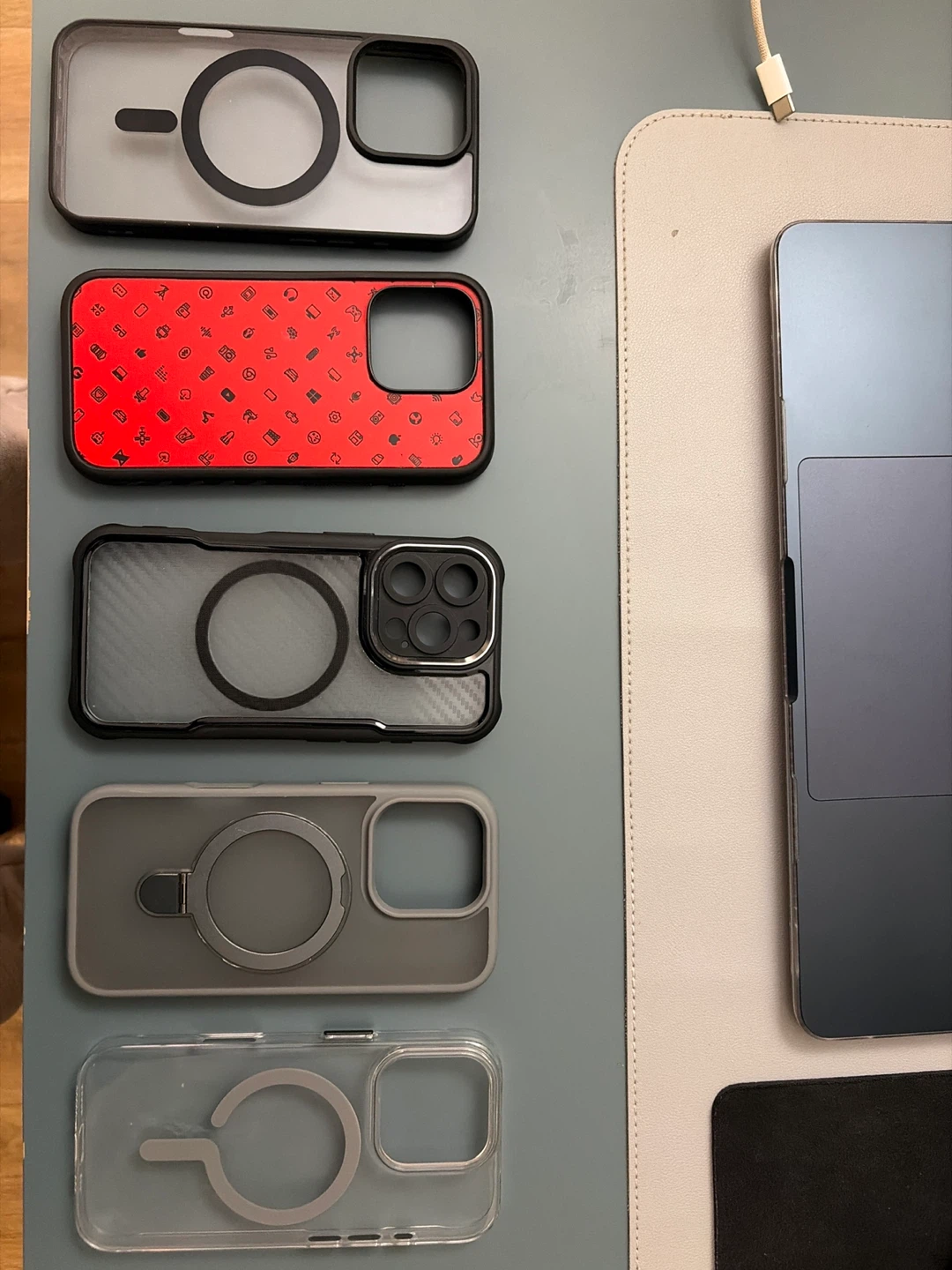 iPhone 16 Pro / 17 Magsafe Covers