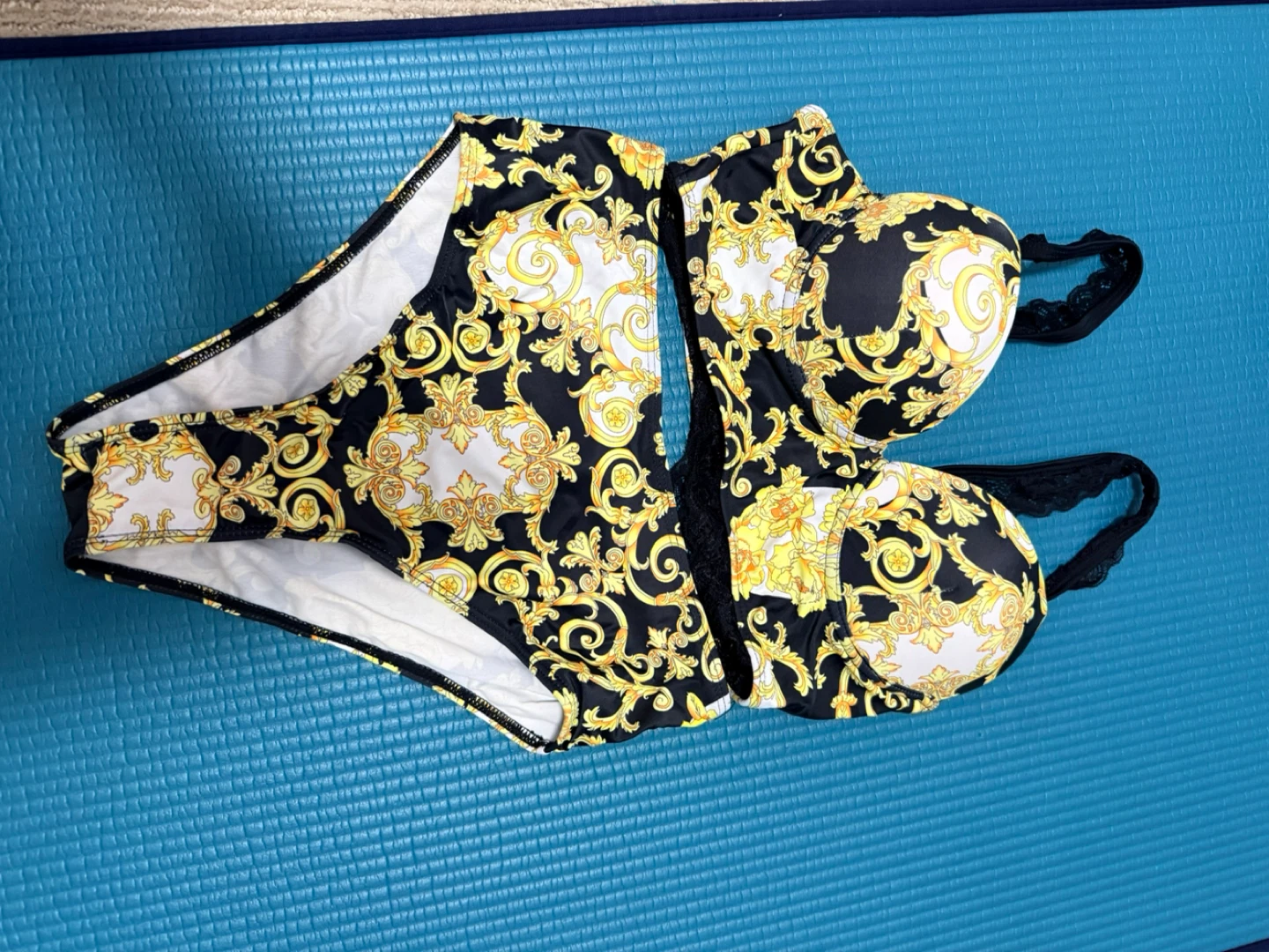 Swimsuit - photo 2