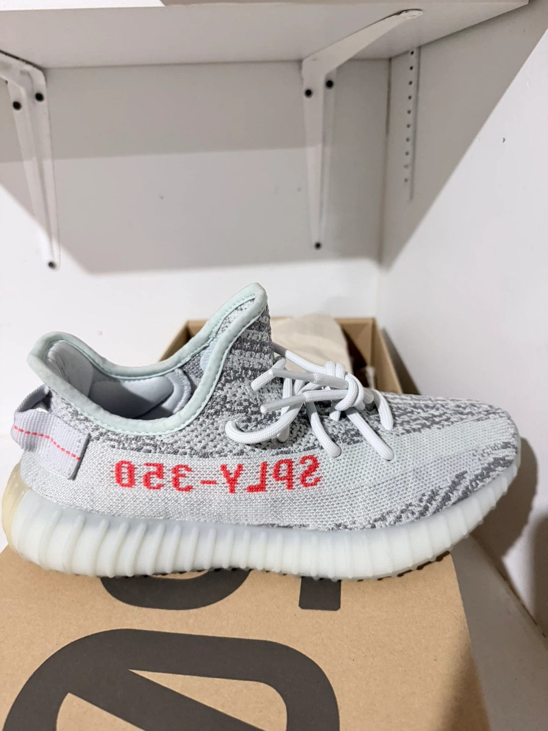Adidas Yeezy Boost 350 V2 "Blue Tint" - Size 7 - photo 3