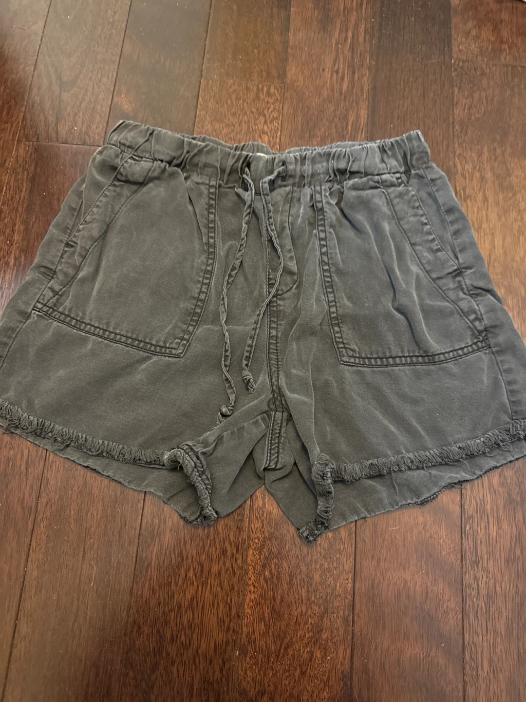Devoted Elastic Waist Shorts - Size XS