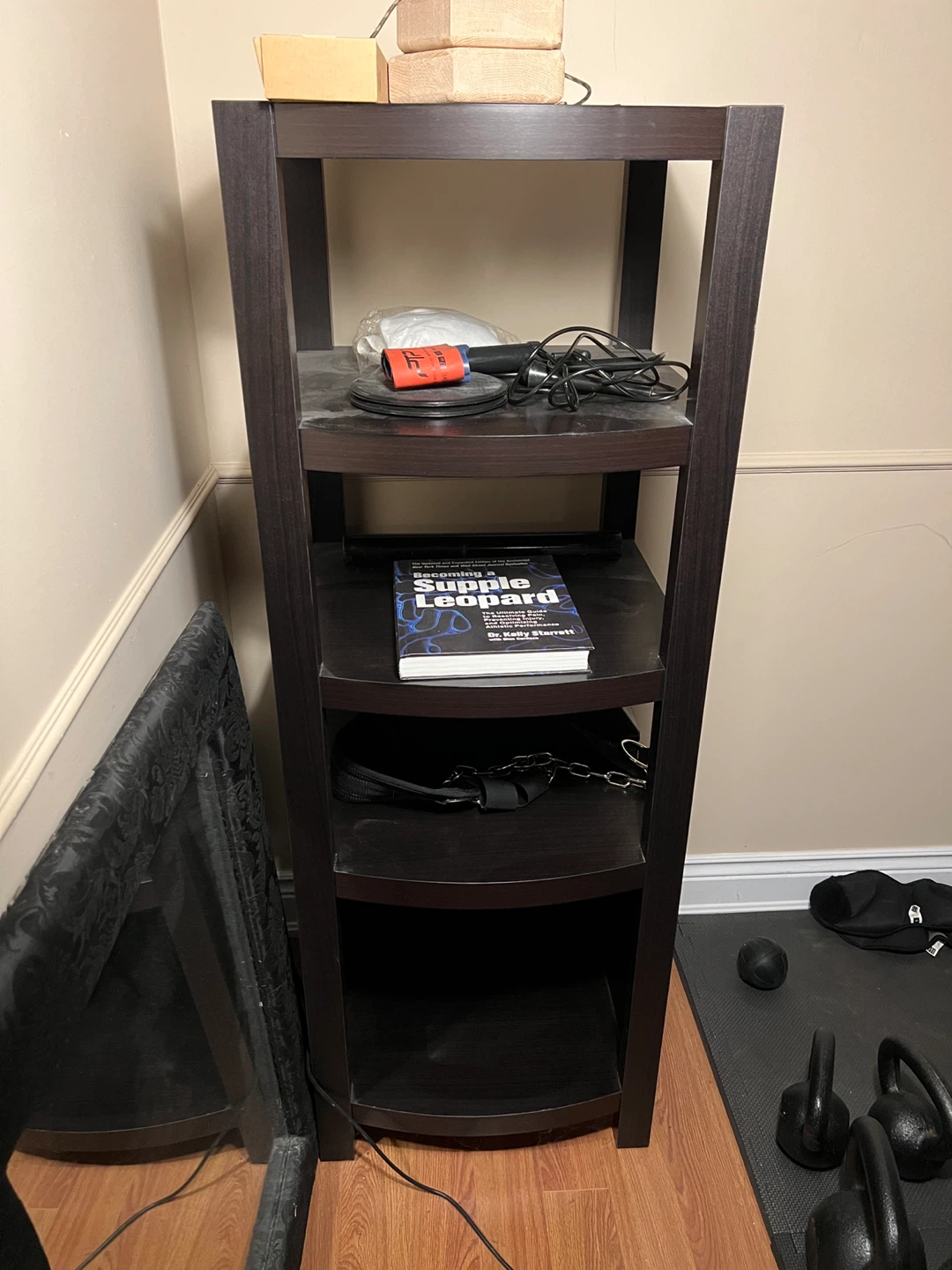 Set of 2 Dark Brown 5-Shelf Corner Bookshelf - photo 4