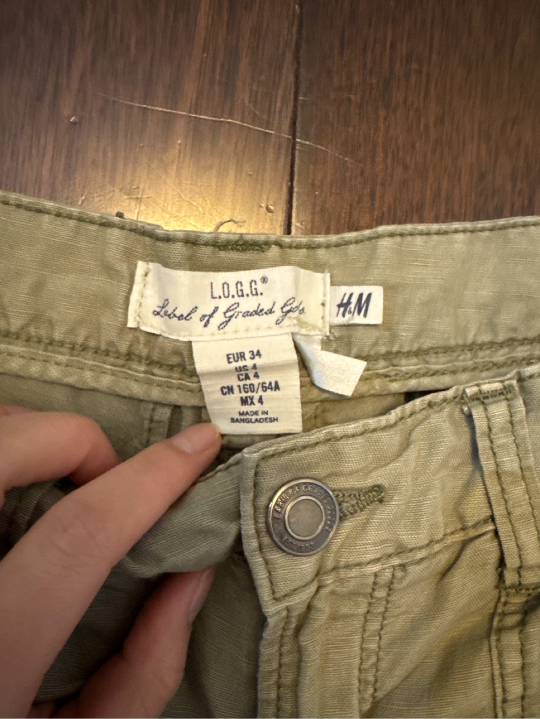H&M L.O.G.G. Cargo Shorts - Size 4 - photo 3