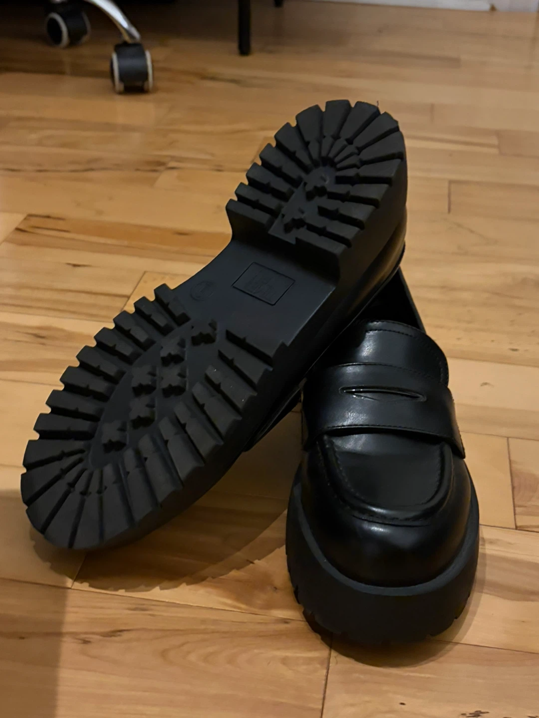 Women’s Loafers Size 9 - photo 2