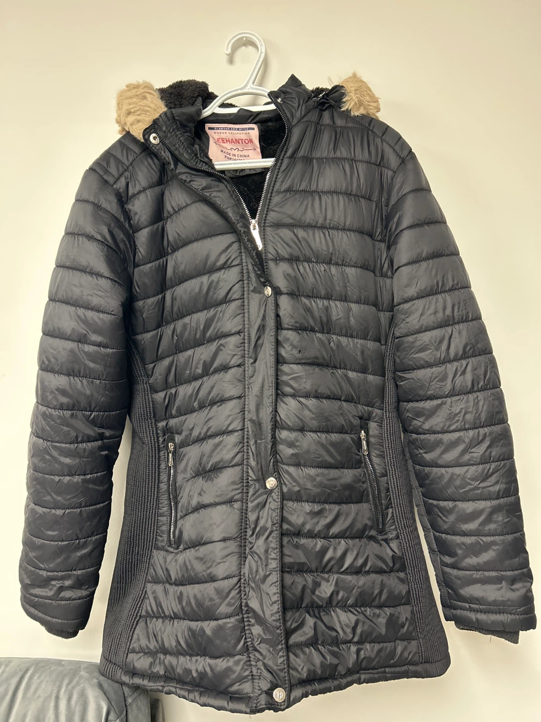 Leehanton Black Puffer Jacket - XL