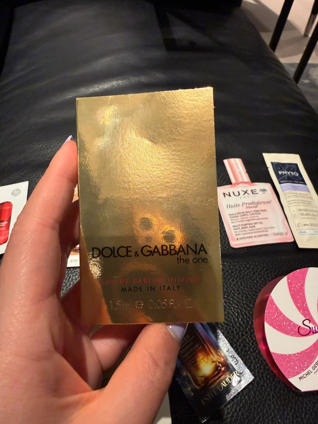 Mixed bag of cosmetics and perfume goodies - photo 4