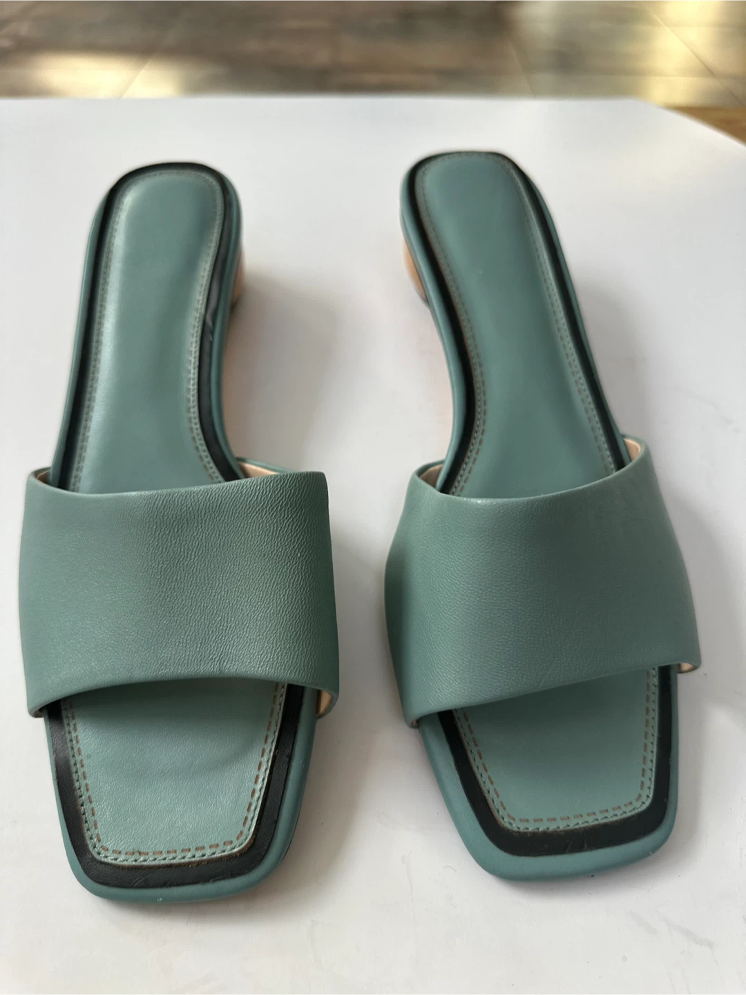New! Stylish turquoise sandals with wooden heels  Sz. 8-8.5 - photo 4