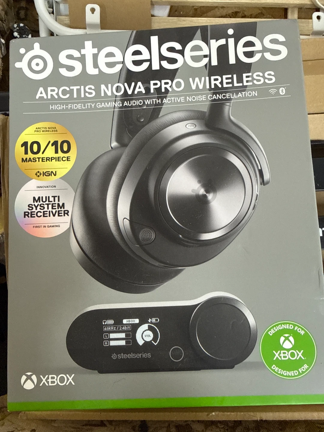 SteelSeries Arctis Nova Pro Wireless Gaming Headset