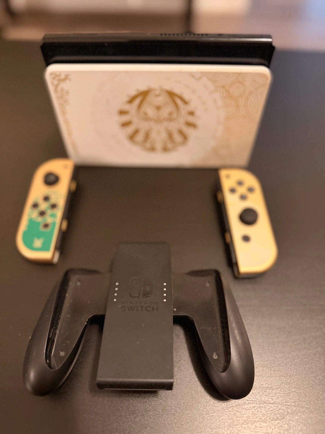 Nintendo Switch Console with Legend of Zelda Dock - photo 5