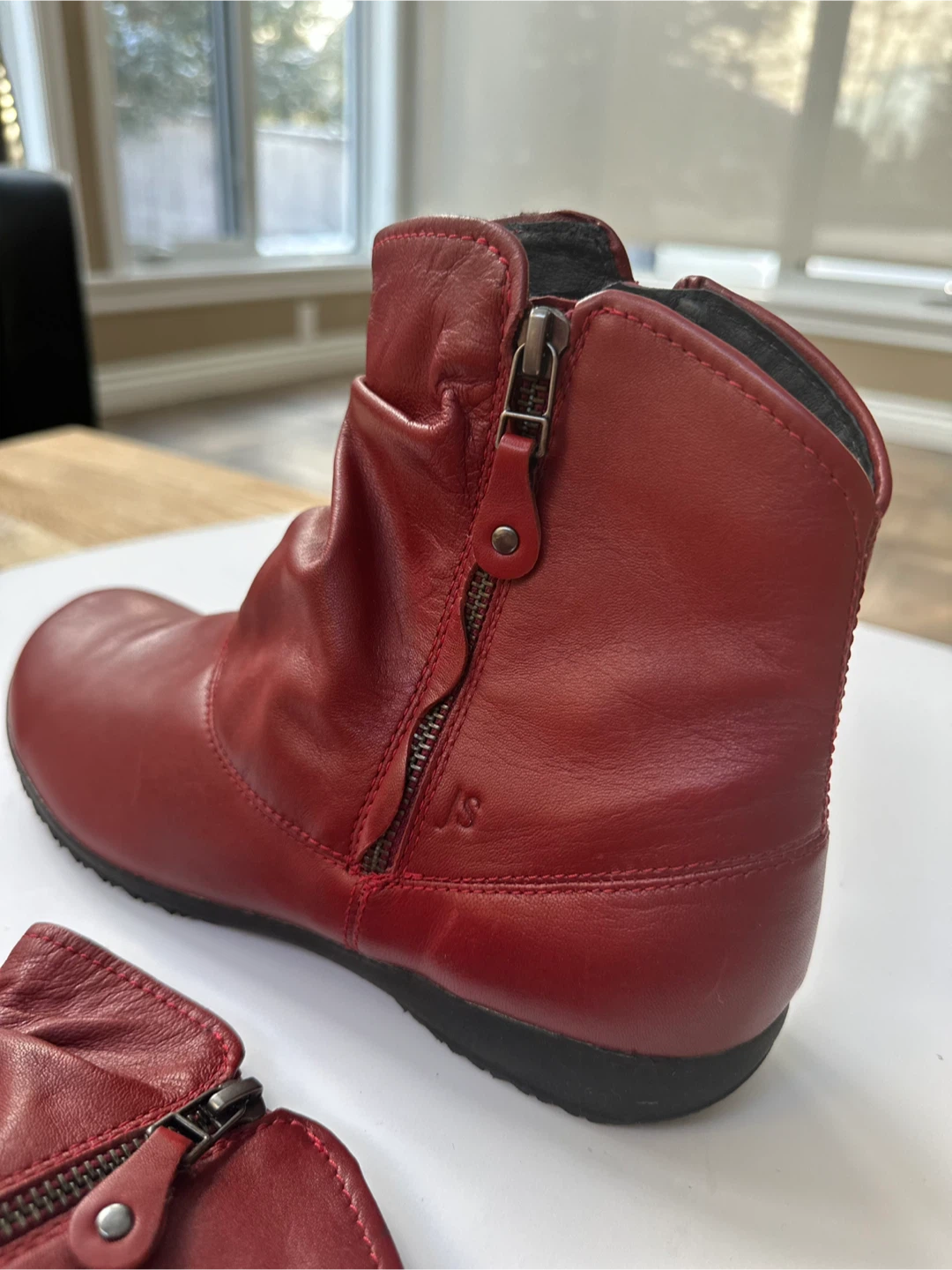 NEW! JOSEF SEIBEL Women’s Red Leather Ankle Boots Sz. 10/EU 41 - photo 2