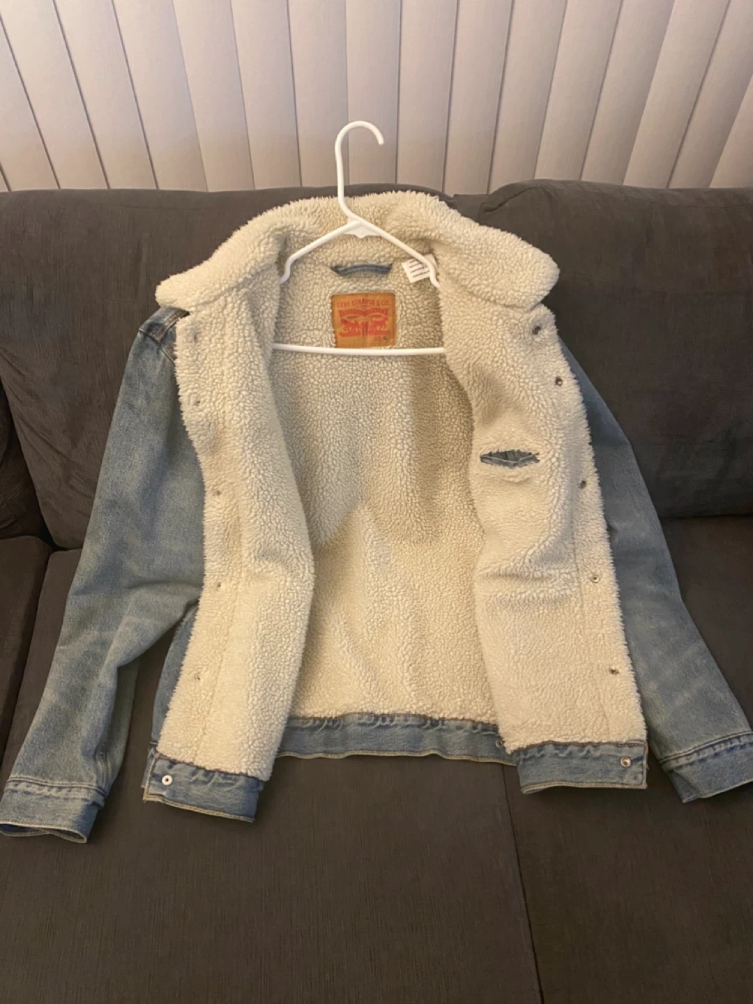 Levi's Sherpa Lined Denim Trucker Jacket - photo 2