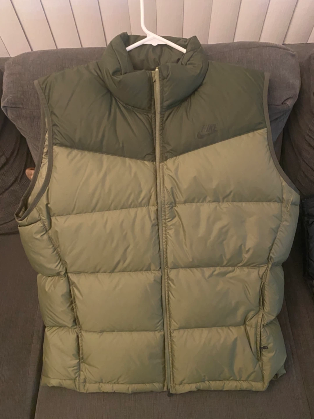 Nike Puffer Vests - Read description for details. - photo 2