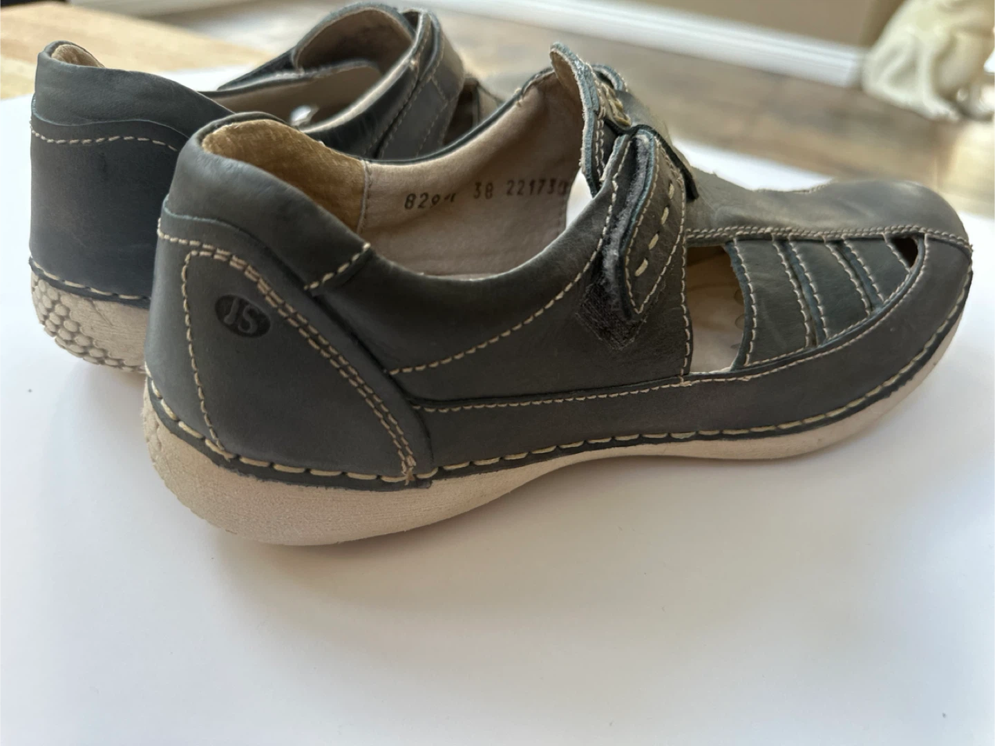 JOSEF SEIBEL Women's  Leather fishermen sandals Sz. 7/ EU 38 - photo 2