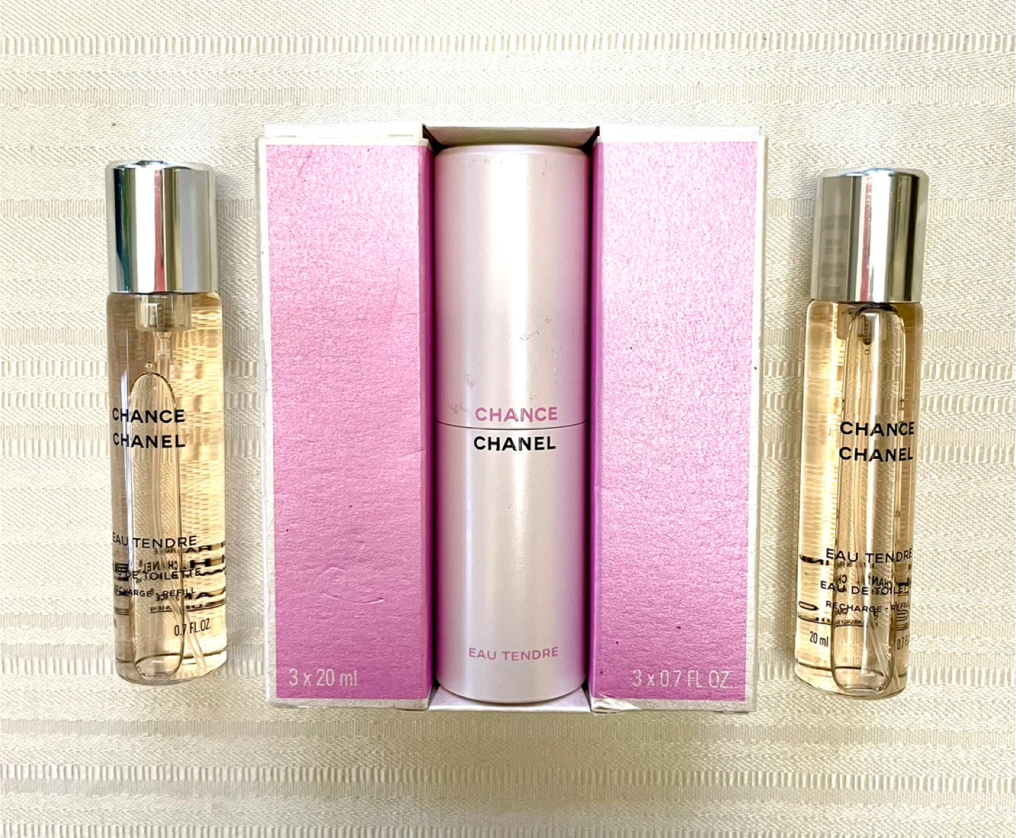 CHANEL Chance Eau Tendre Travel Purse Set - photo 3