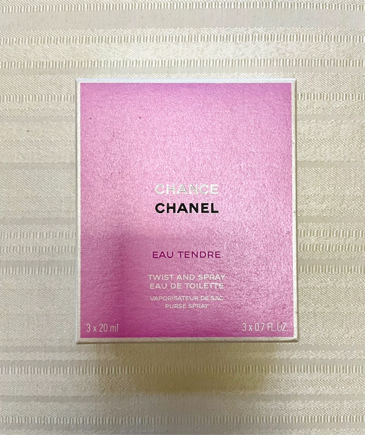 CHANEL Chance Eau Tendre Travel Purse Set