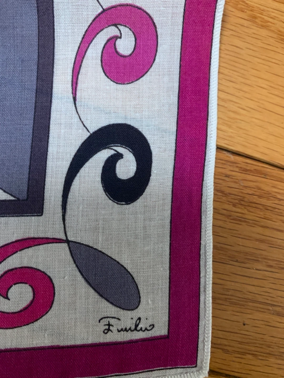 Emilio Pucci Scarf - photo 3