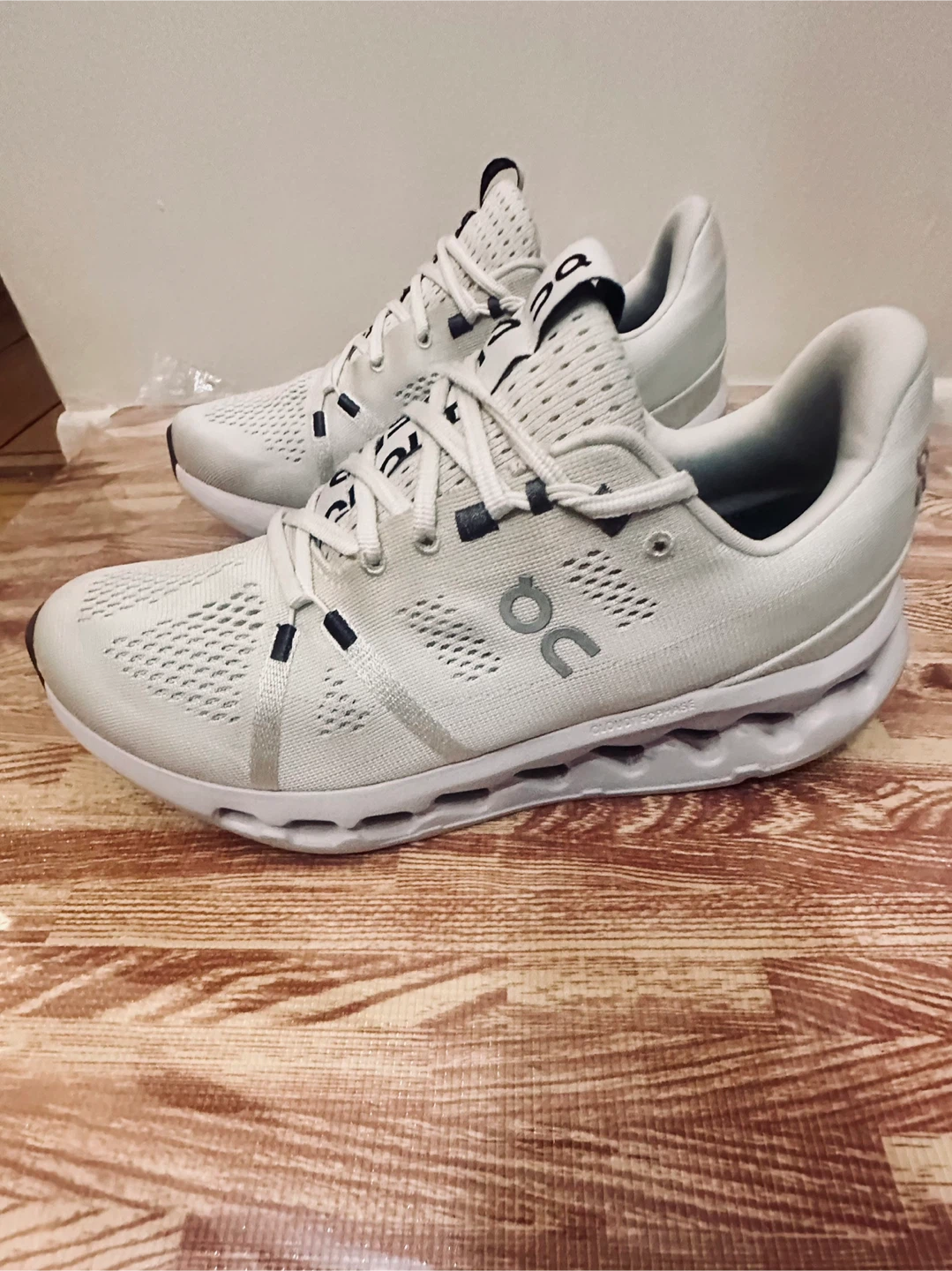 On Cloud 5 Running Shoes