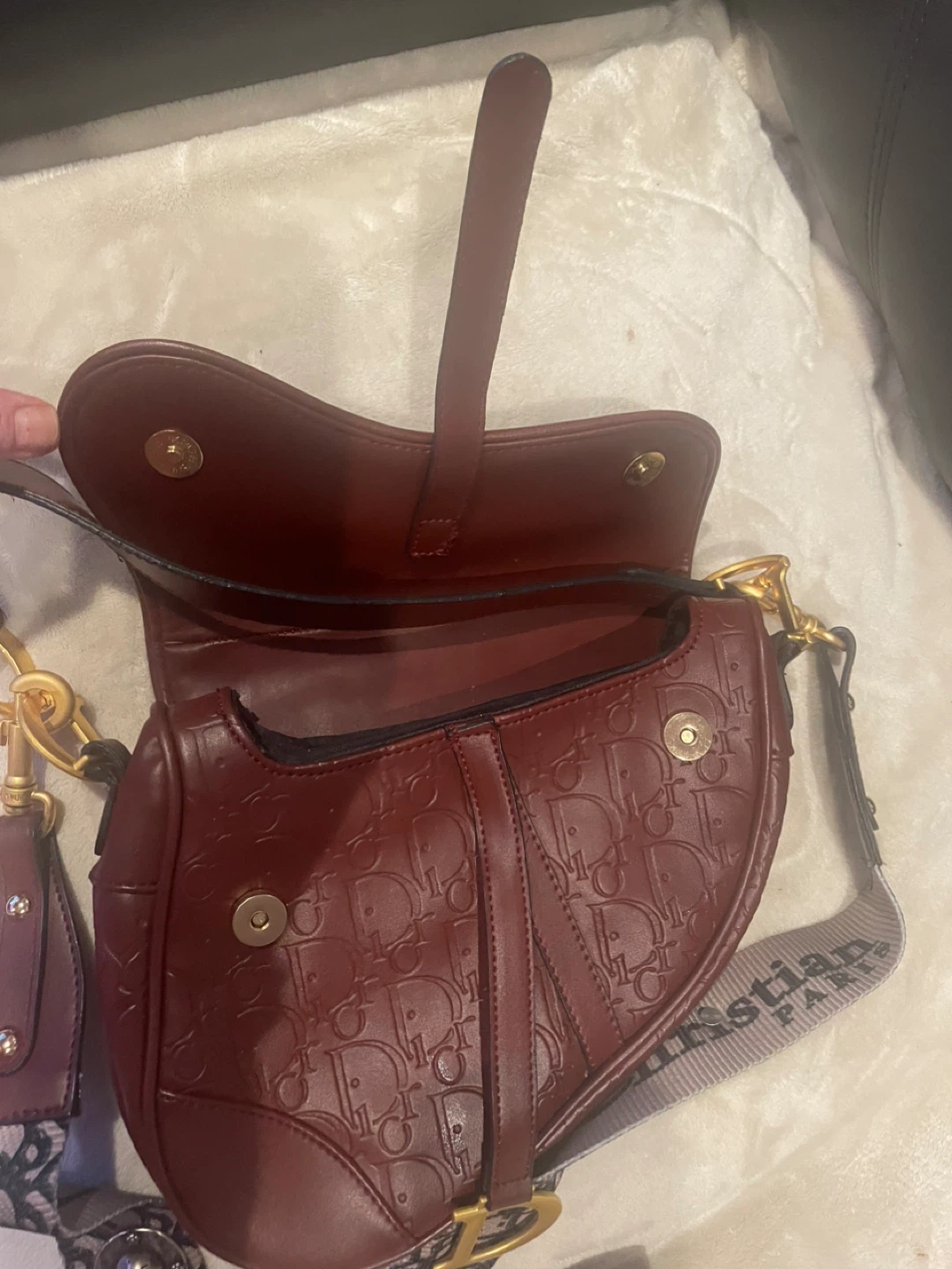 Christian Dior Saddle Bag- message about the deal ! - photo 4