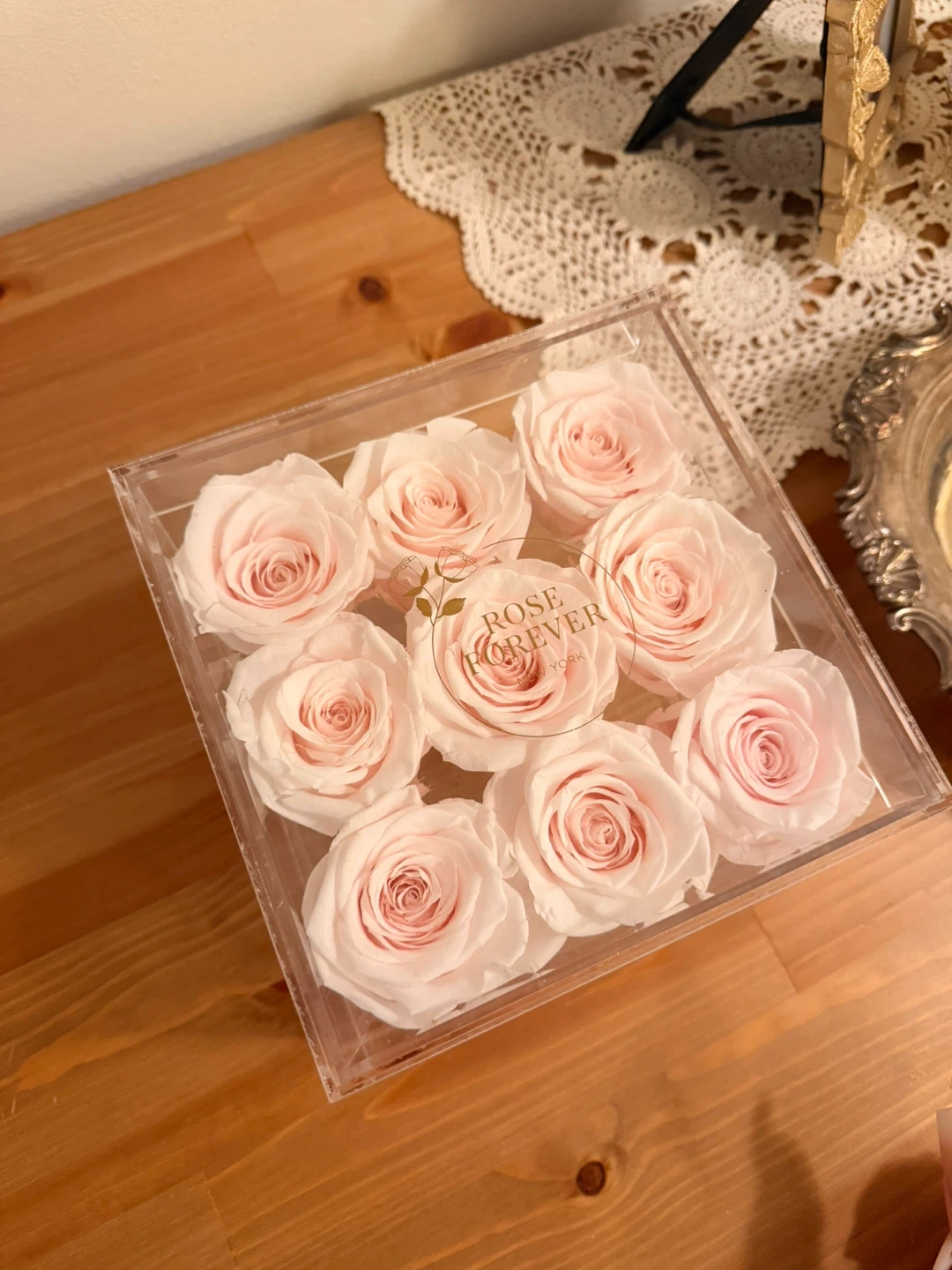 🛋️Rose Forever Preserved Roses Box with Drawer