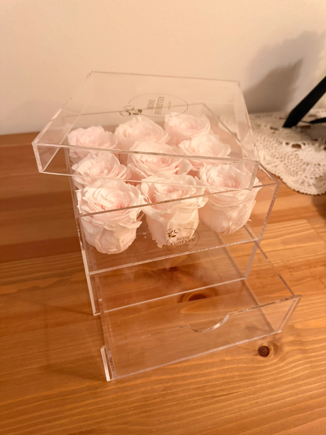🛋️Rose Forever Preserved Roses Box with Drawer - photo 4