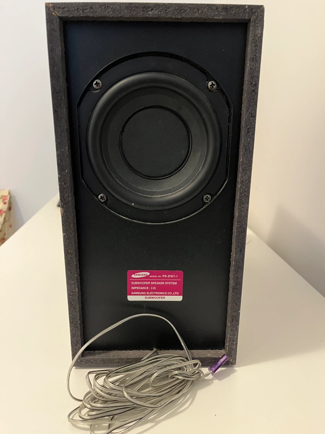 Samsung PS-EW1-1 Subwoofer Speaker System - photo 2
