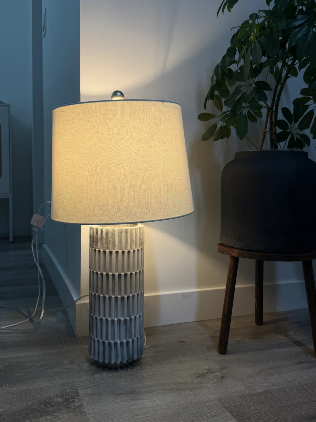 Textured Column Table Lamp
