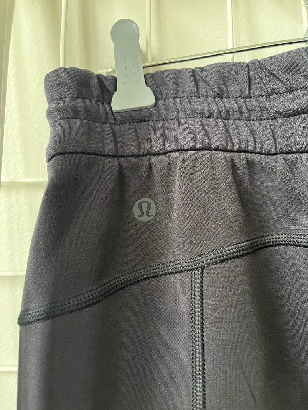 Lululemon Softstreme High-Rise Straight Leg Cropped Pants - photo 2