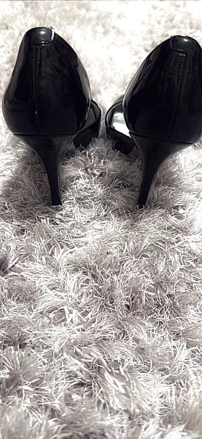 Jessica Simpson Black Patent Peep-Toe Heels 5.5 - photo 5