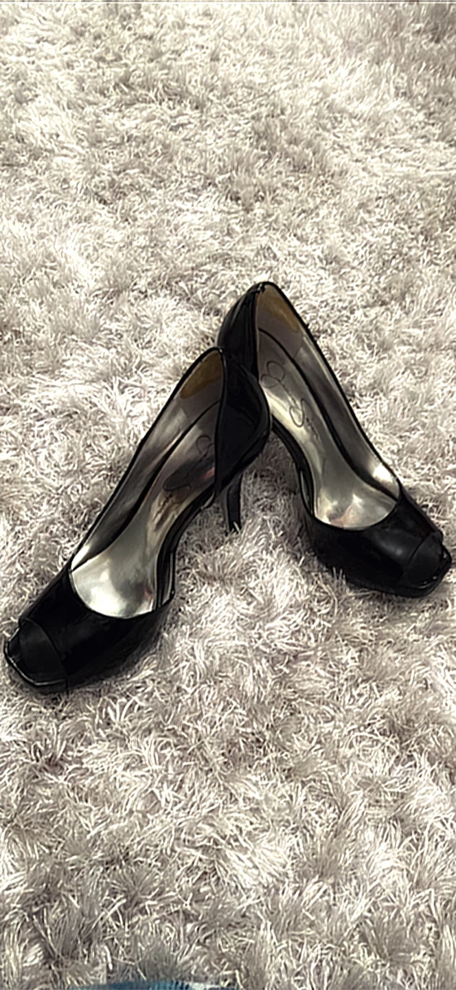 Jessica Simpson Black Patent Peep-Toe Heels 5.5
