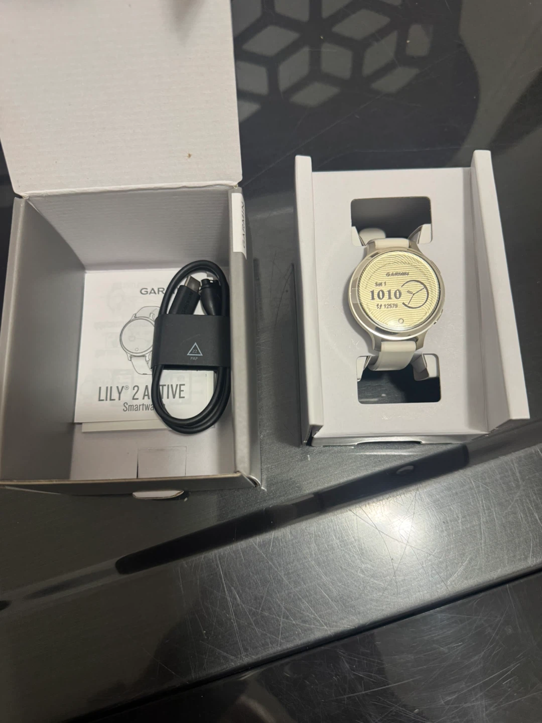 Garmin Lily 2 Active Smartwatch - photo 3