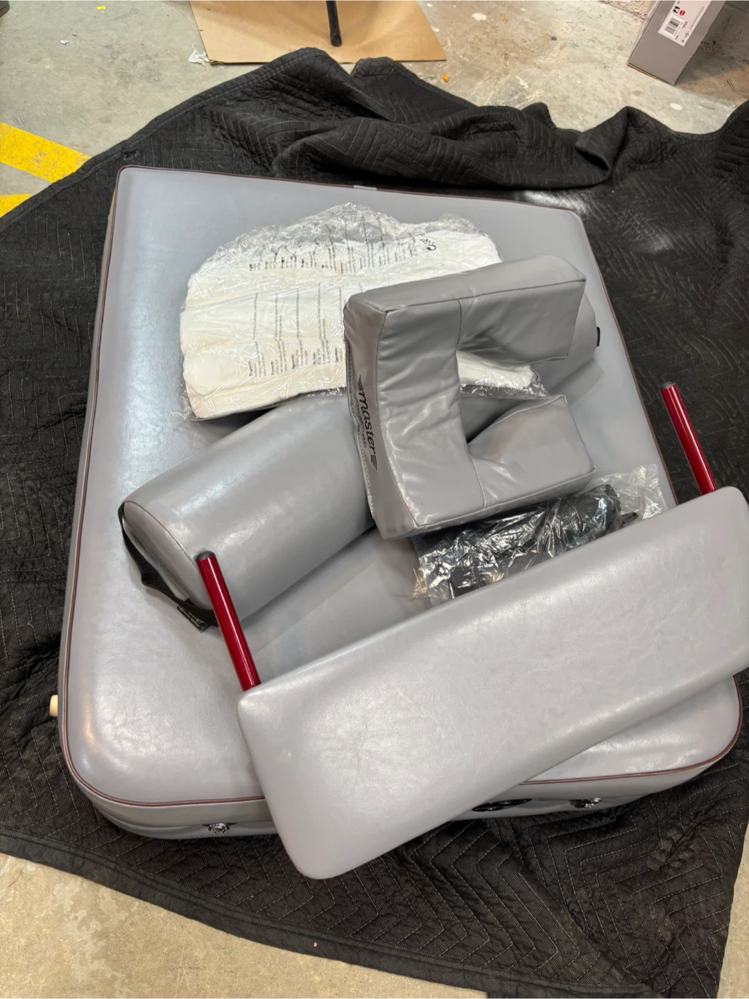 Master Massage Portable Table with Accessories - photo 3