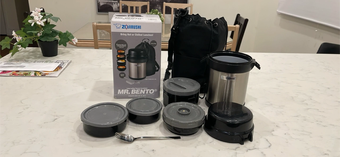 Zojirushi Stainless Steel Lunch Jar with 4 bowls