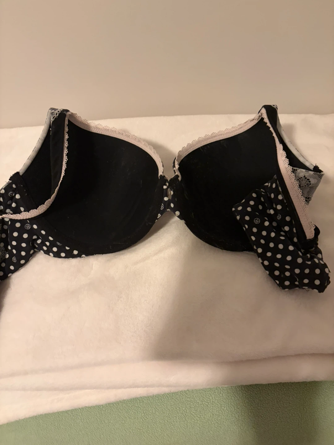 Victoria Secret Bra - photo 2