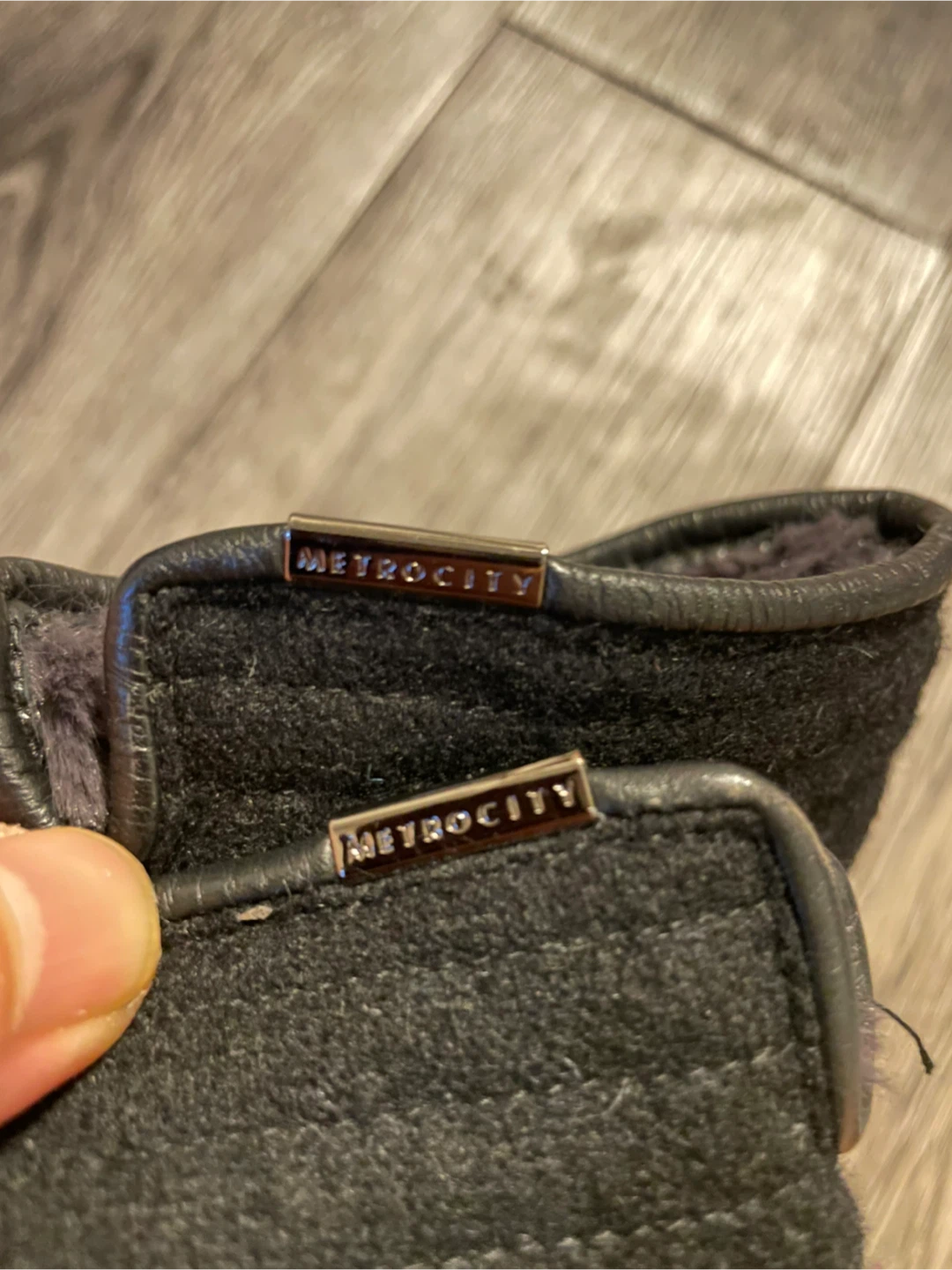 METROCITY Black Wool Gloves🥕 - photo 3