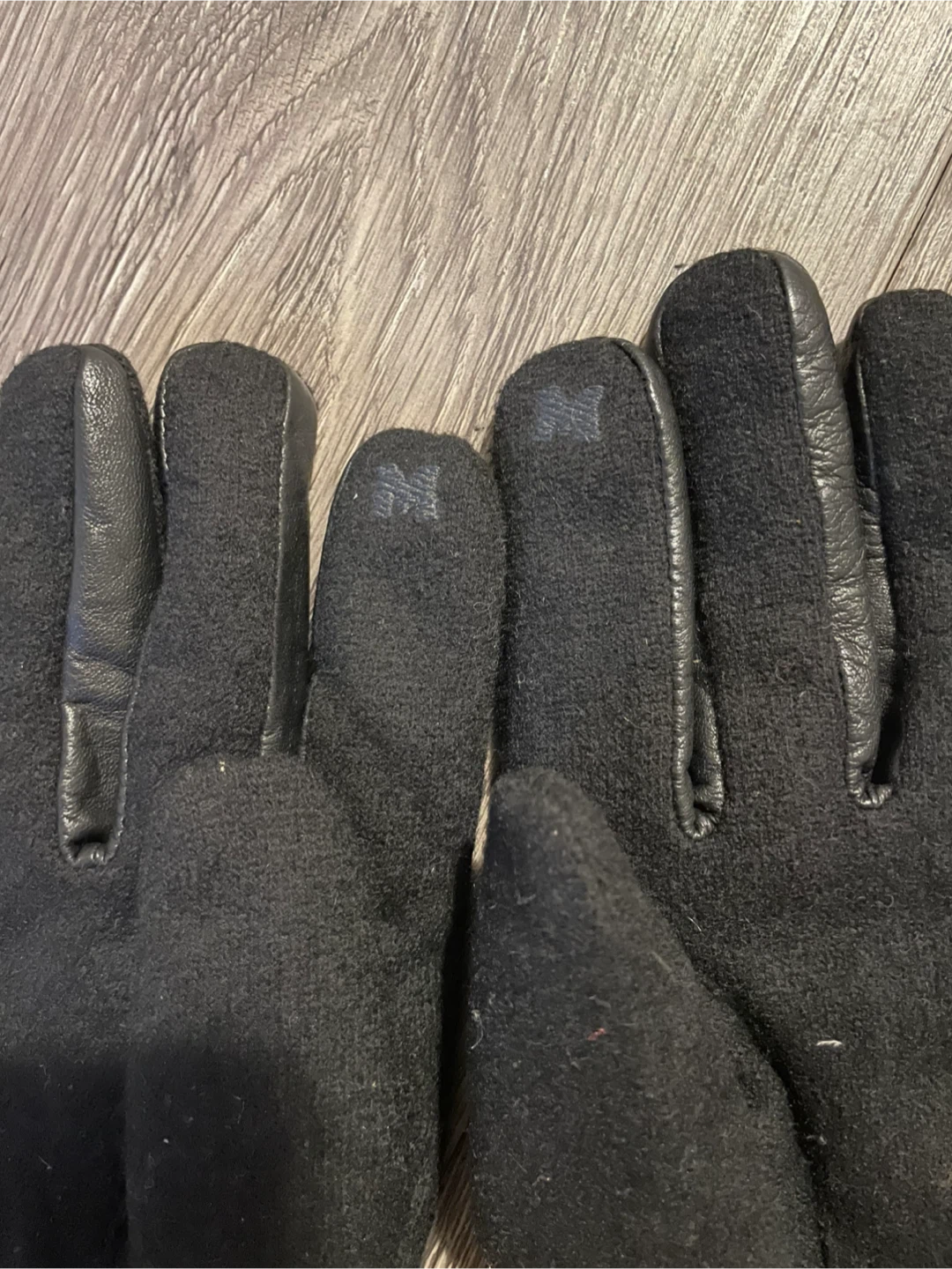 METROCITY Black Wool Gloves🥕 - photo 2