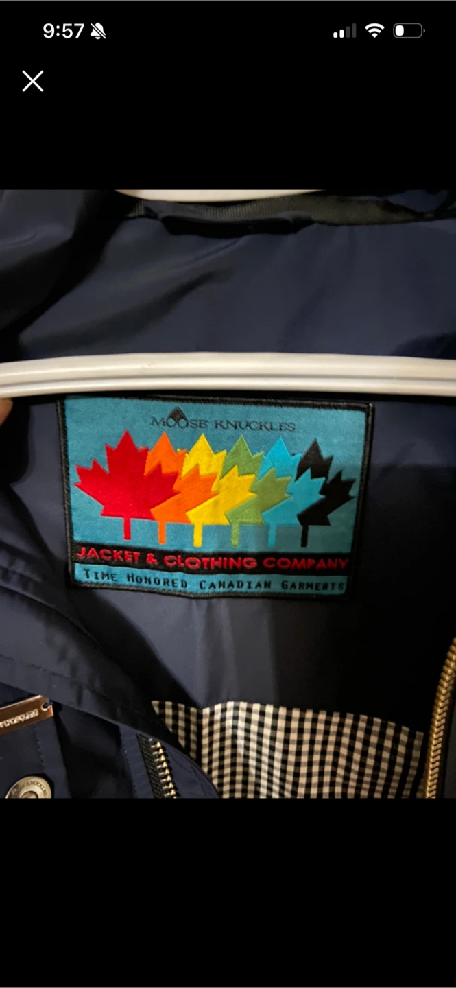Moose Knuckles Navy Jacket - photo 4